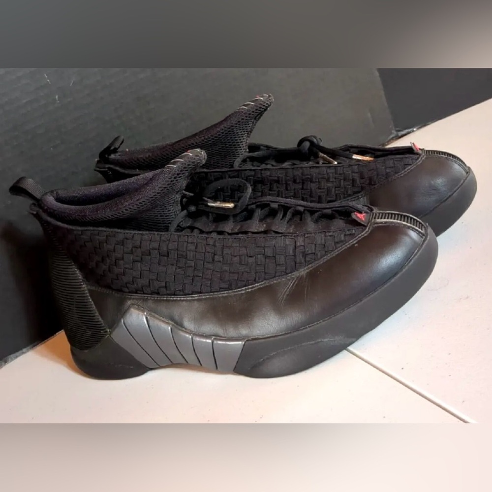 Air Jordan 15 “Stealth”